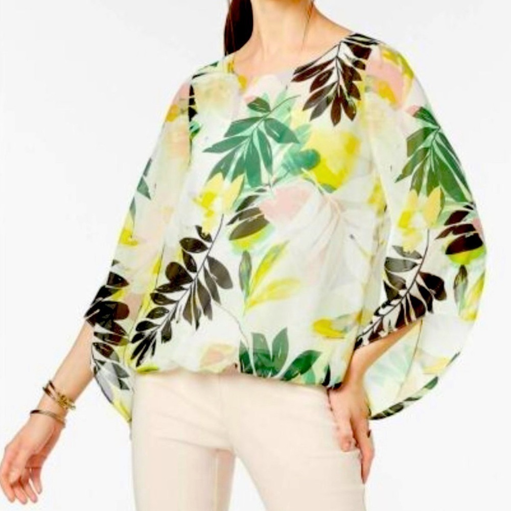 Alfani Green Leaf Print Bell Sleeve Blouse. Size Medium